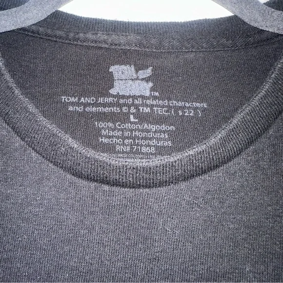Tom and Jerry Graphic Black Tee - L - Picture 3 of 4